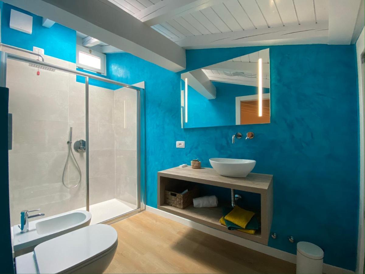 La Dolce Vita Suites Мальчезине Экстерьер фото